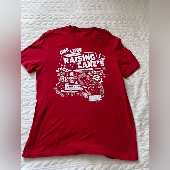 Raising Cane’s T-Shirt Bundle 🥰 - Picture 2 of 5